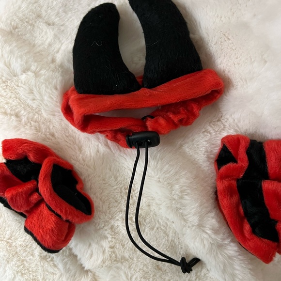Pet devil costume-for small pet - Picture 4 of 4